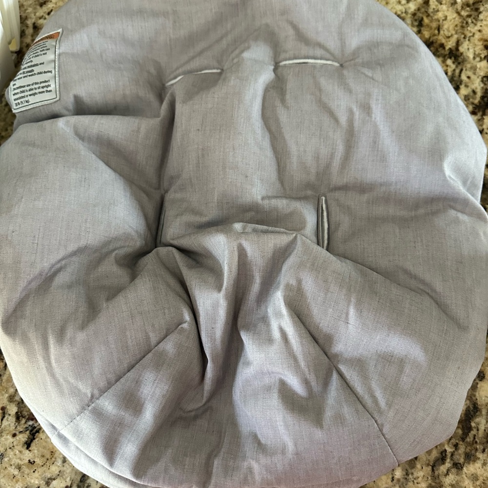 Stokke Tripp Trapp Newborn Set – Grey – Excellent Condition